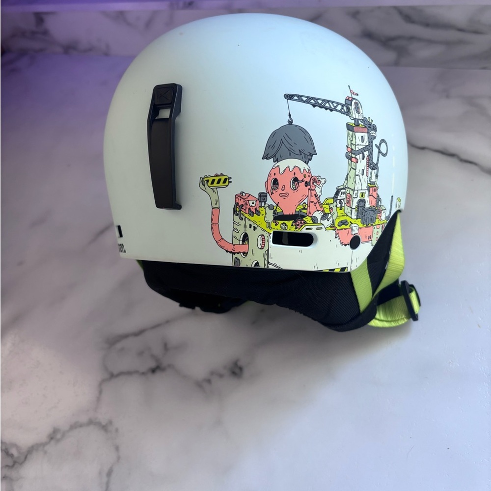 Anon Rime Bot Helmet - Picture 2 of 6